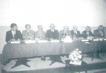 g12