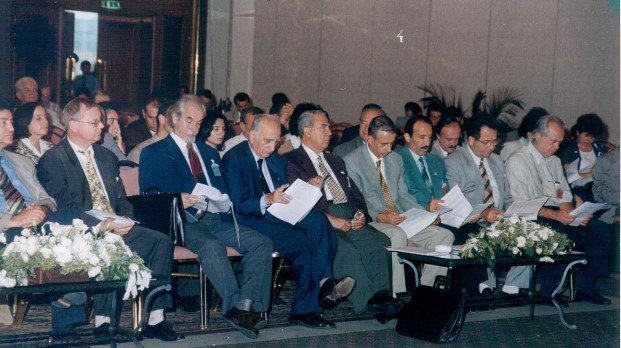 g12